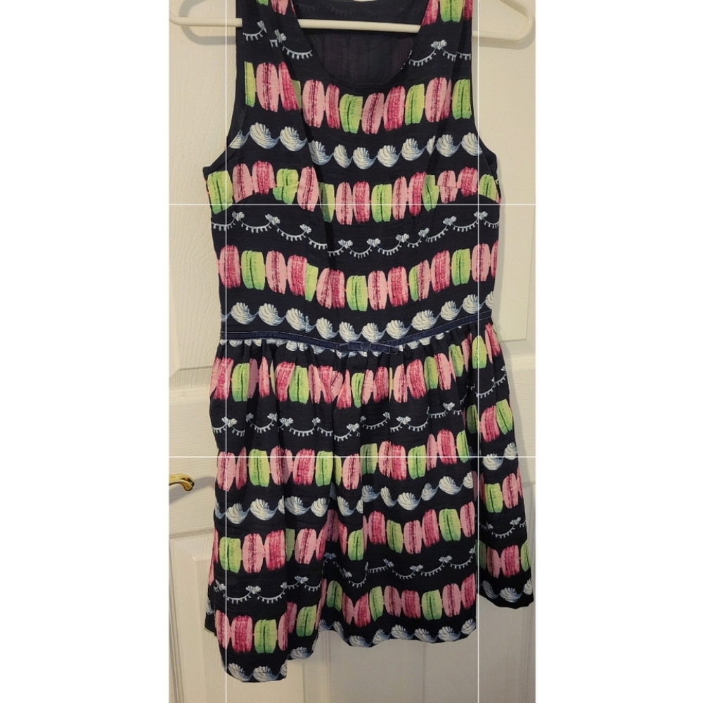 Macaron dress